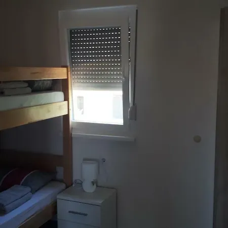 Merjem Apartment Vir