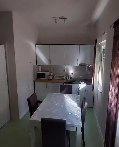 Merjem Apartament Vir