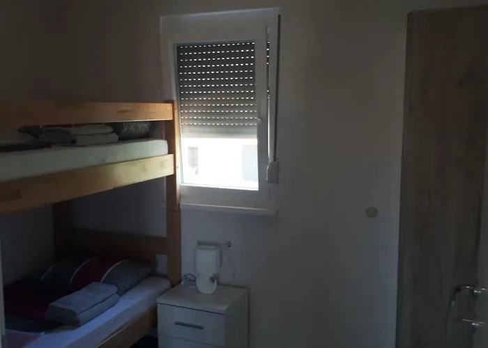 Merjem Apartament Vir