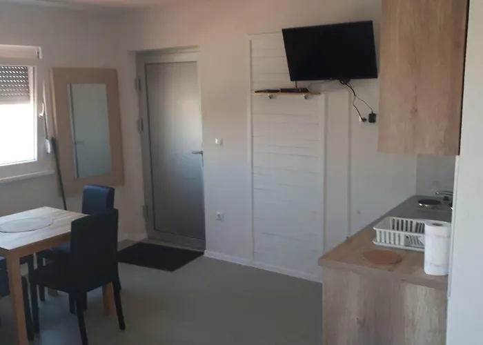 Merjem Apartament *